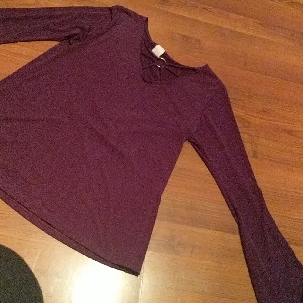 Shirt - Picture 2 of 3